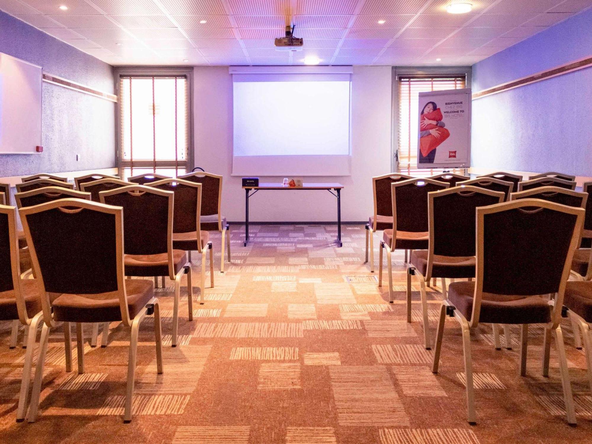 Ibis Paris Gennevilliers Hotel Exterior photo